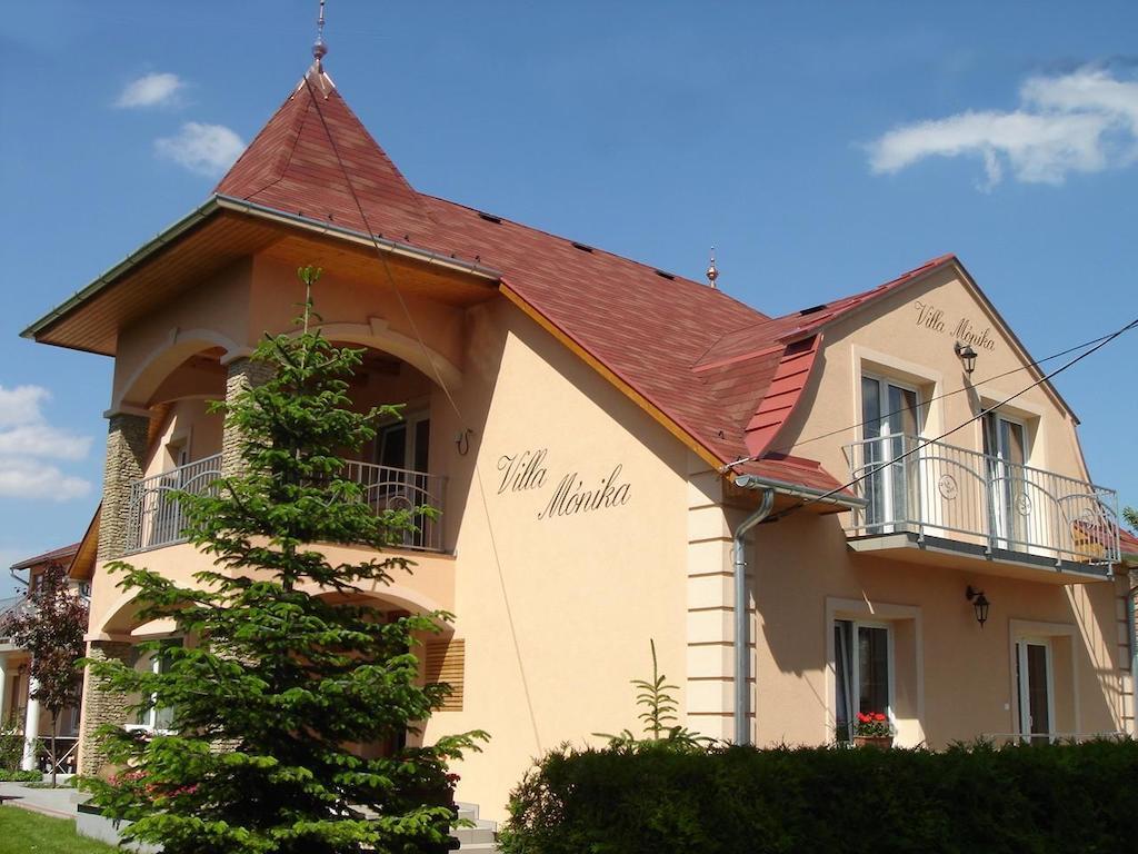 Villa Monika เคสเท ภายนอก รูปภาพ
